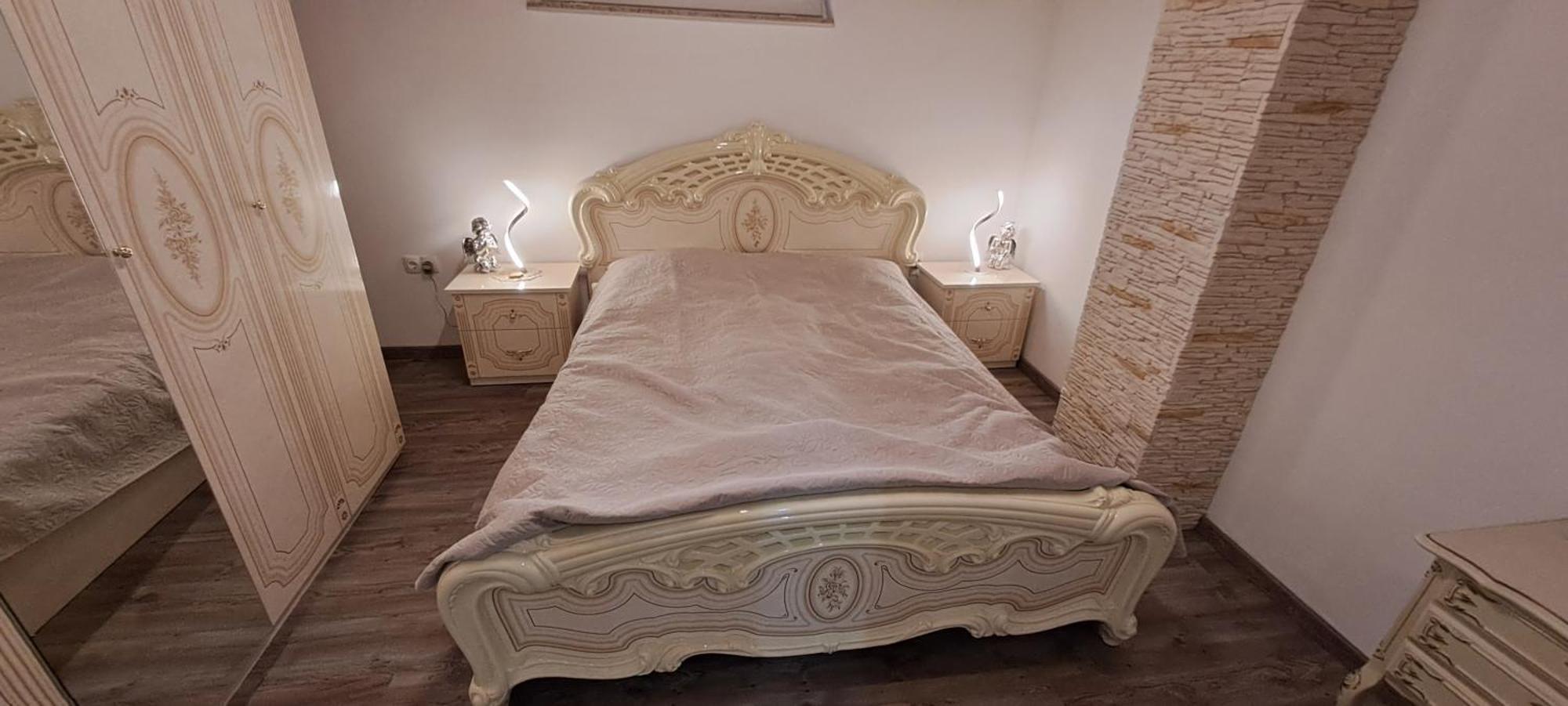 Manipura Villa *